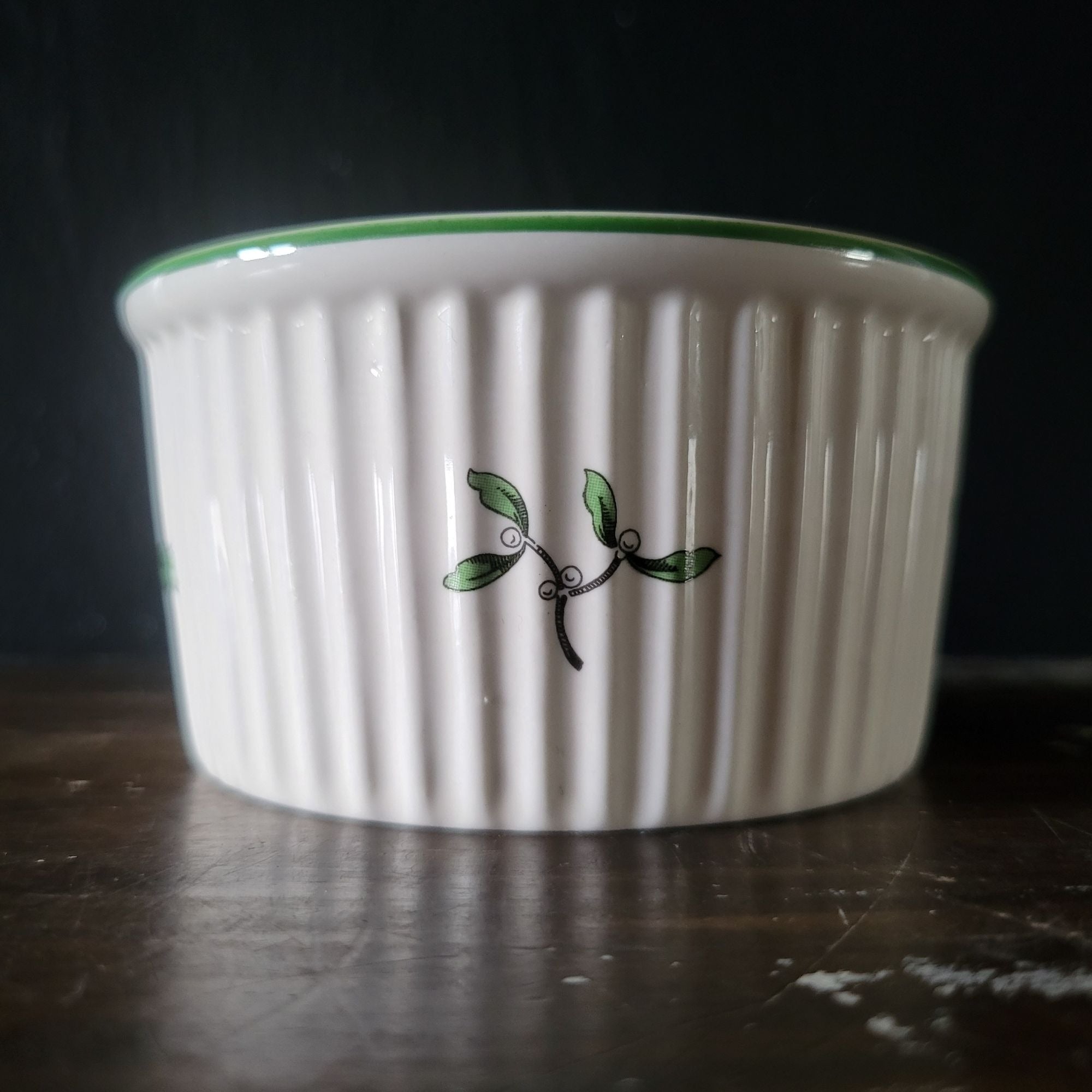 Spode Christmas Tree Ramekin White Ribbed Ceramic With Holly Motif & Green Rim