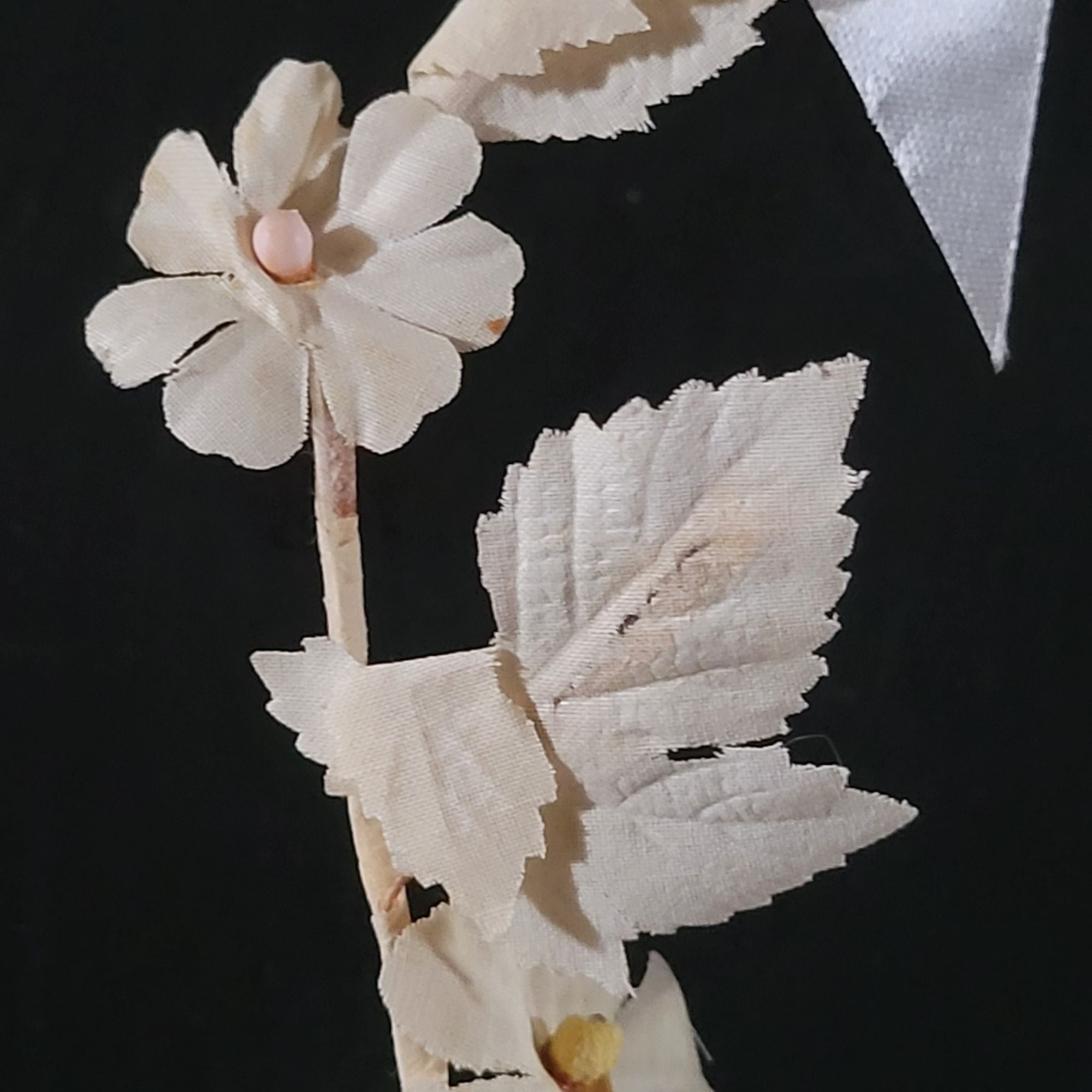 Vintage 1940s-1950s Wedding Cake Topper With Brunette Bride & Groom Couple