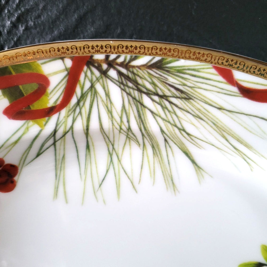 Charter Club Fashion Buffet 14" Oval Serving Platter Holly and Pine Christmas