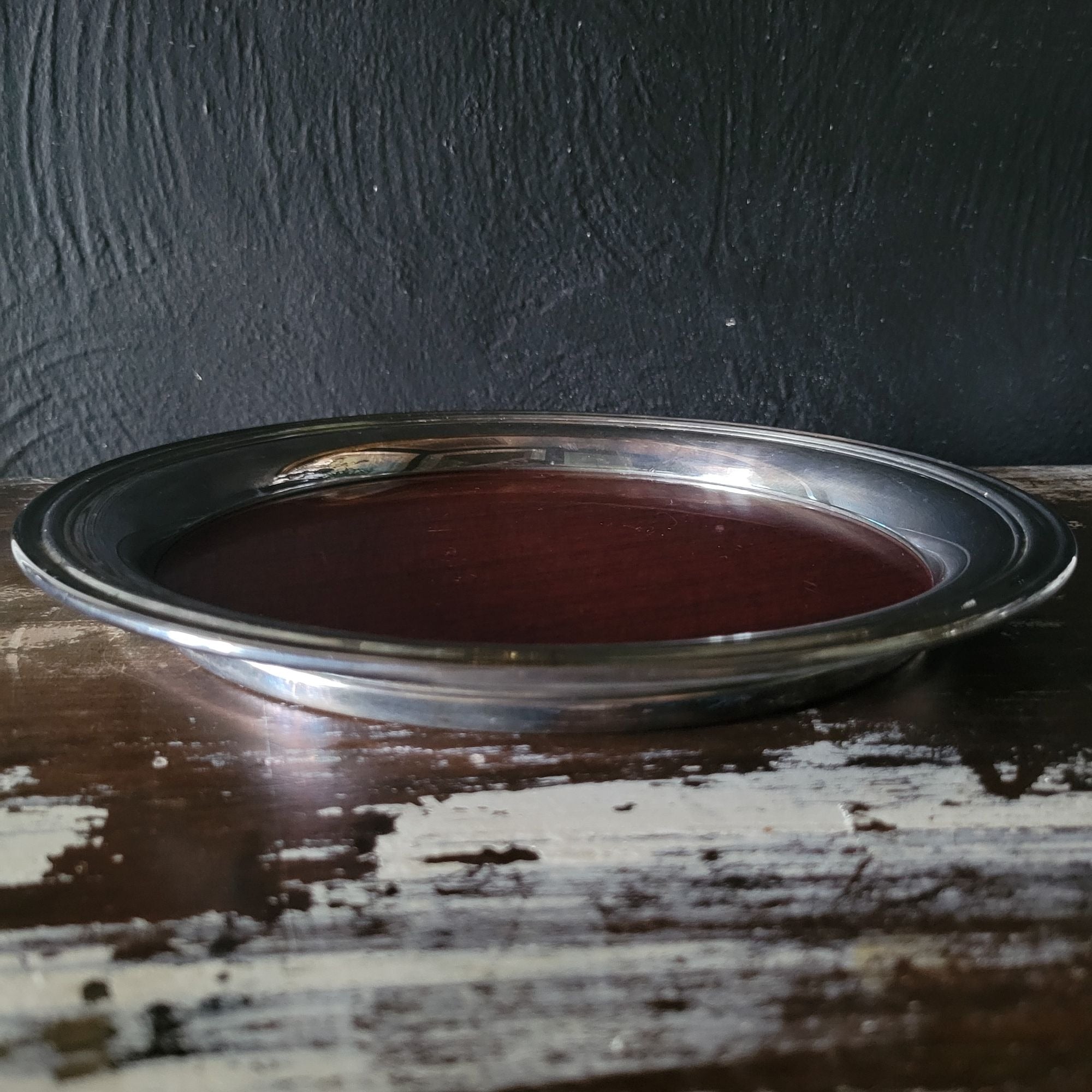 Vtg Crescent Faux Wood & Silverplate 9.625" Round Serving Bar Tray, Vtg Barware