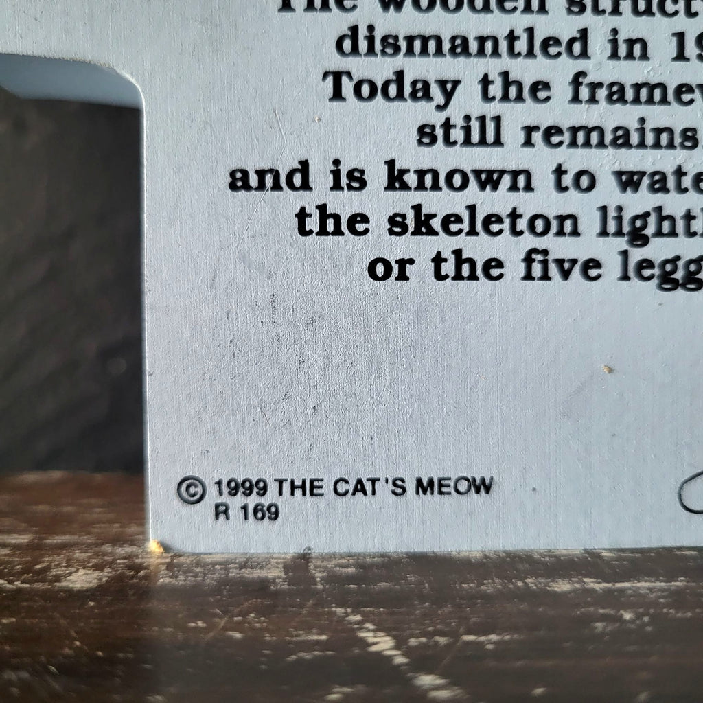 Vintage The Cat's Meow Somers Cove Lighthouse Wooden Replica 1999 Chesapeake Bay