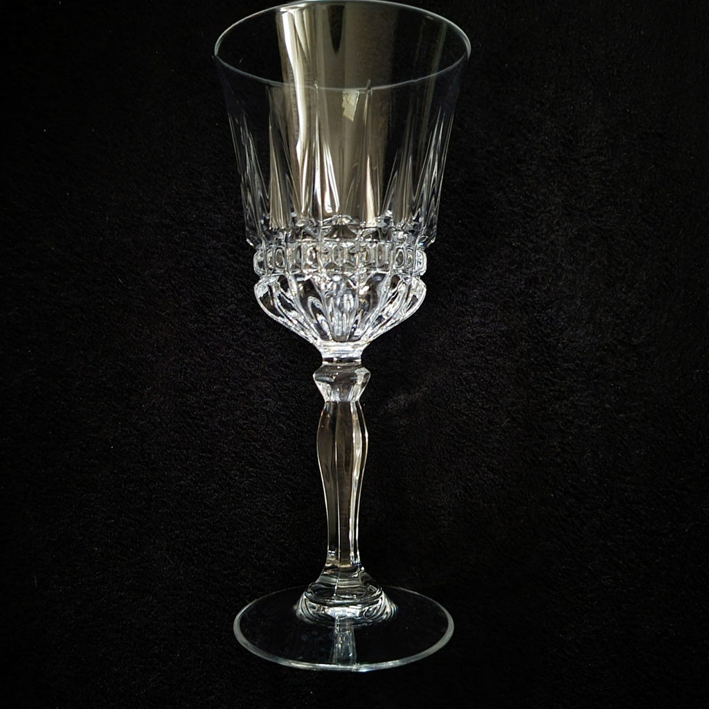 Discontinued Cristal DArques Villeneuve Wine Glass 6.75" Tall 5 oz Vintage Bar