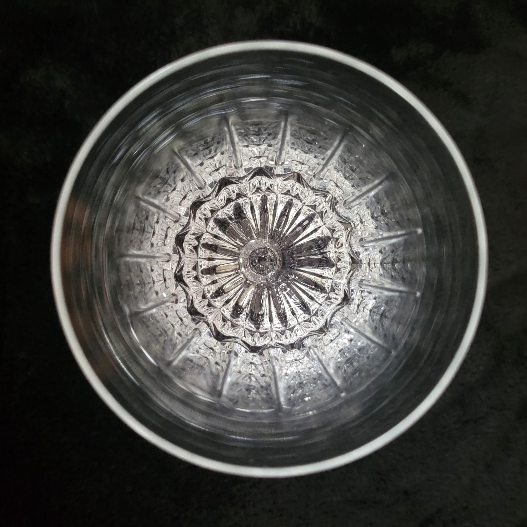 Discontinued Cristal DArques Villeneuve Wine Glass 6.75" Tall 5 oz Vintage Bar