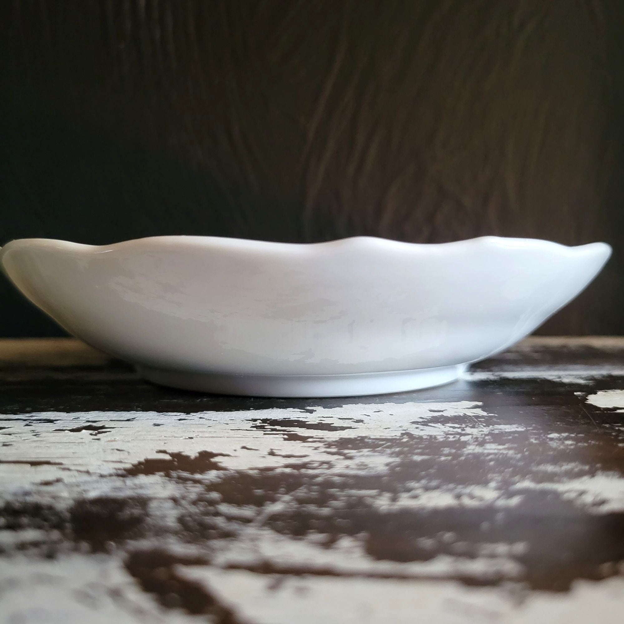 Vintage Blue Danube Blue Onion Pattern Deep Saucer Dish 6" Scalloped Edge