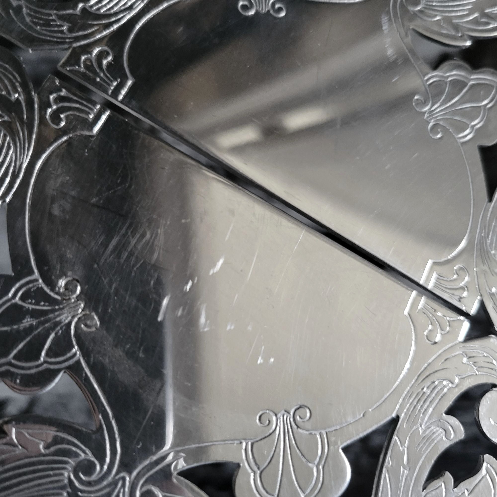 Vintage Wallace Silverplate Expandable Trivet 7333 With Floral Engraving 15.375"