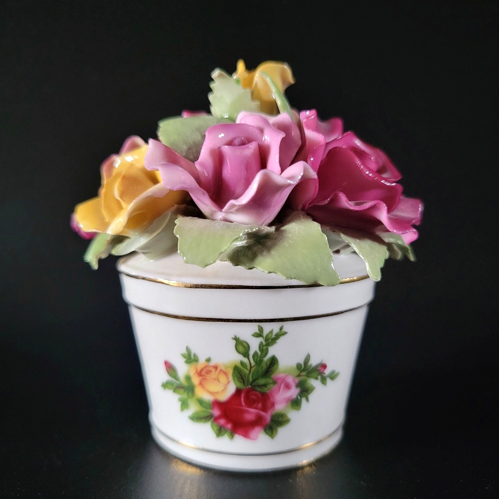 Small Vintage Royal Albert Old Country Roses Flowers In Pot Figurine 3"