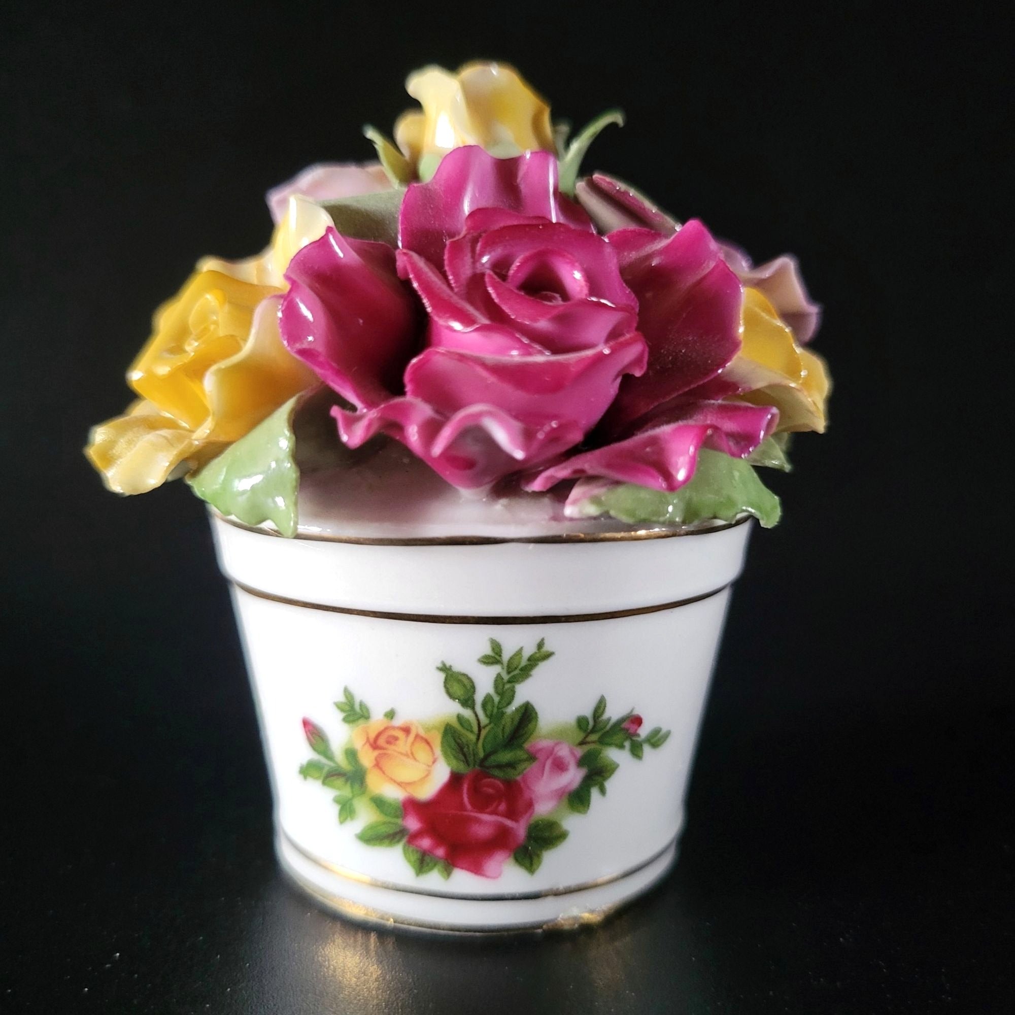 Small Vintage Royal Albert Old Country Roses Flowers In Pot Figurine 3"