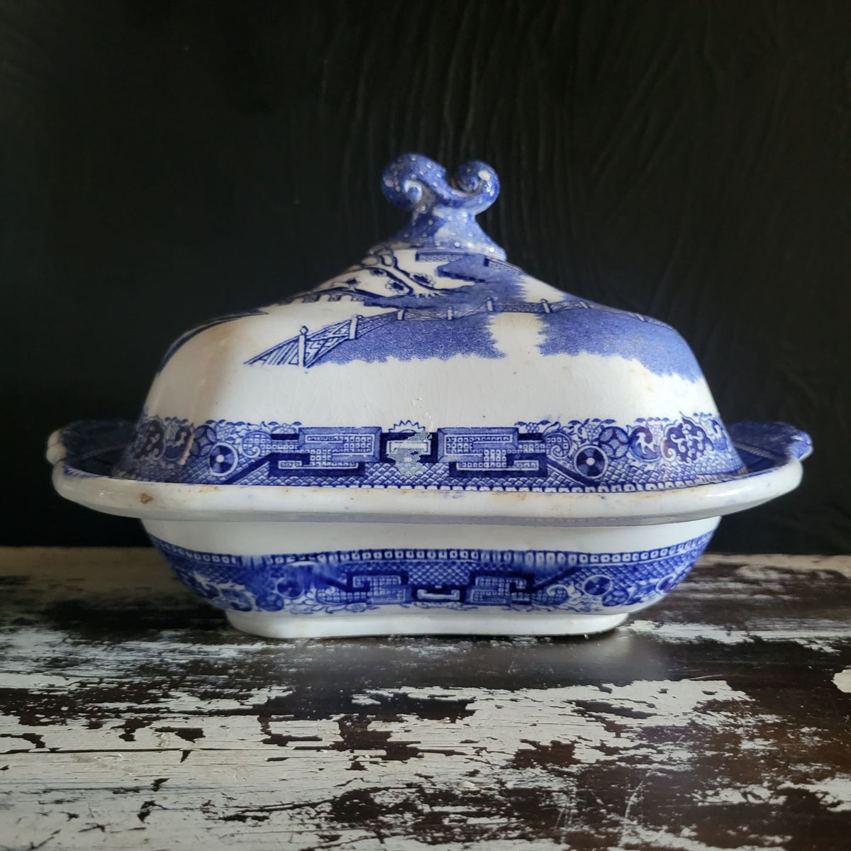 Antique Ridgway England Blue Willow Square Covered Vegetable Dish w/ Lid  *Read