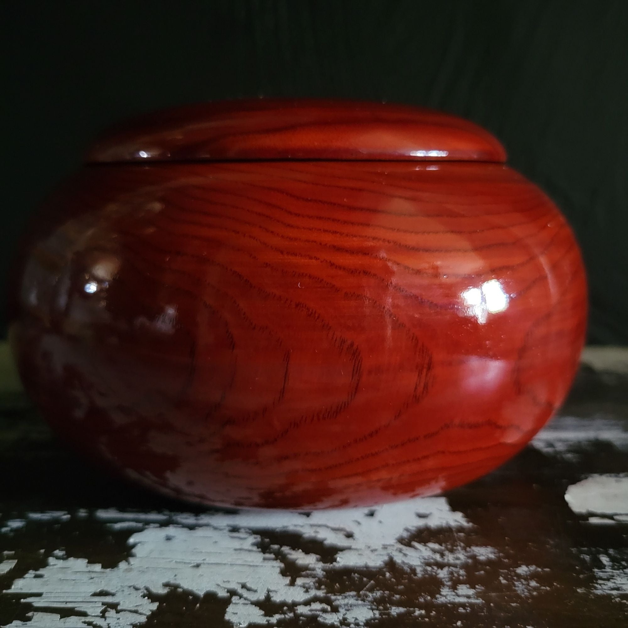 Vintage Rosewood Box With Mother Of Pearl Dragon Inlay Round Wood Box